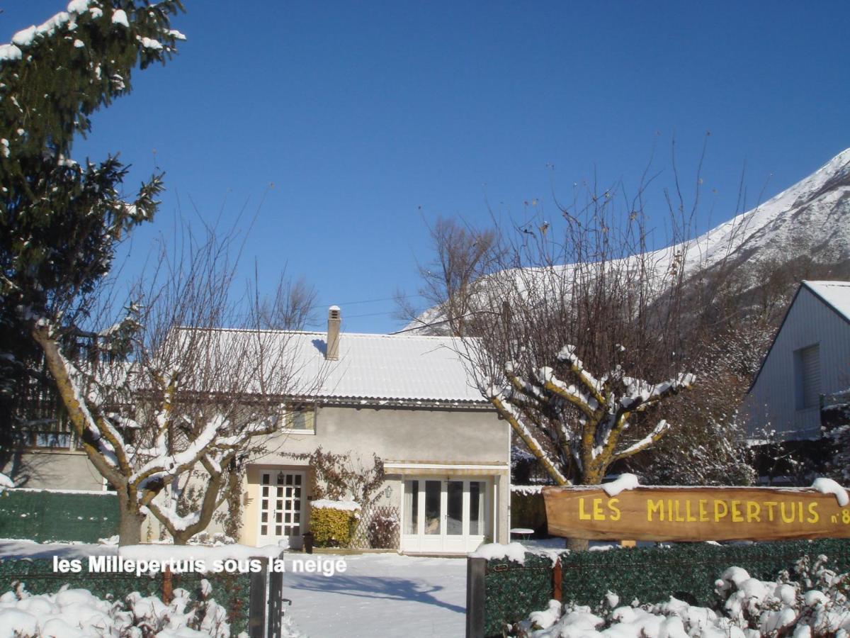Villa Les Millepertuis Luz-Saint-Sauveur Exterior foto